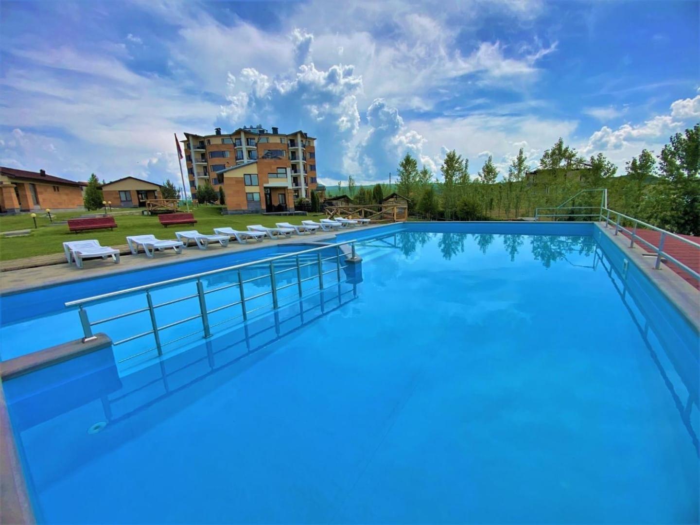 Апарт отель Tsovasar Family Rest Complex Tsovazard Экстерьер фото