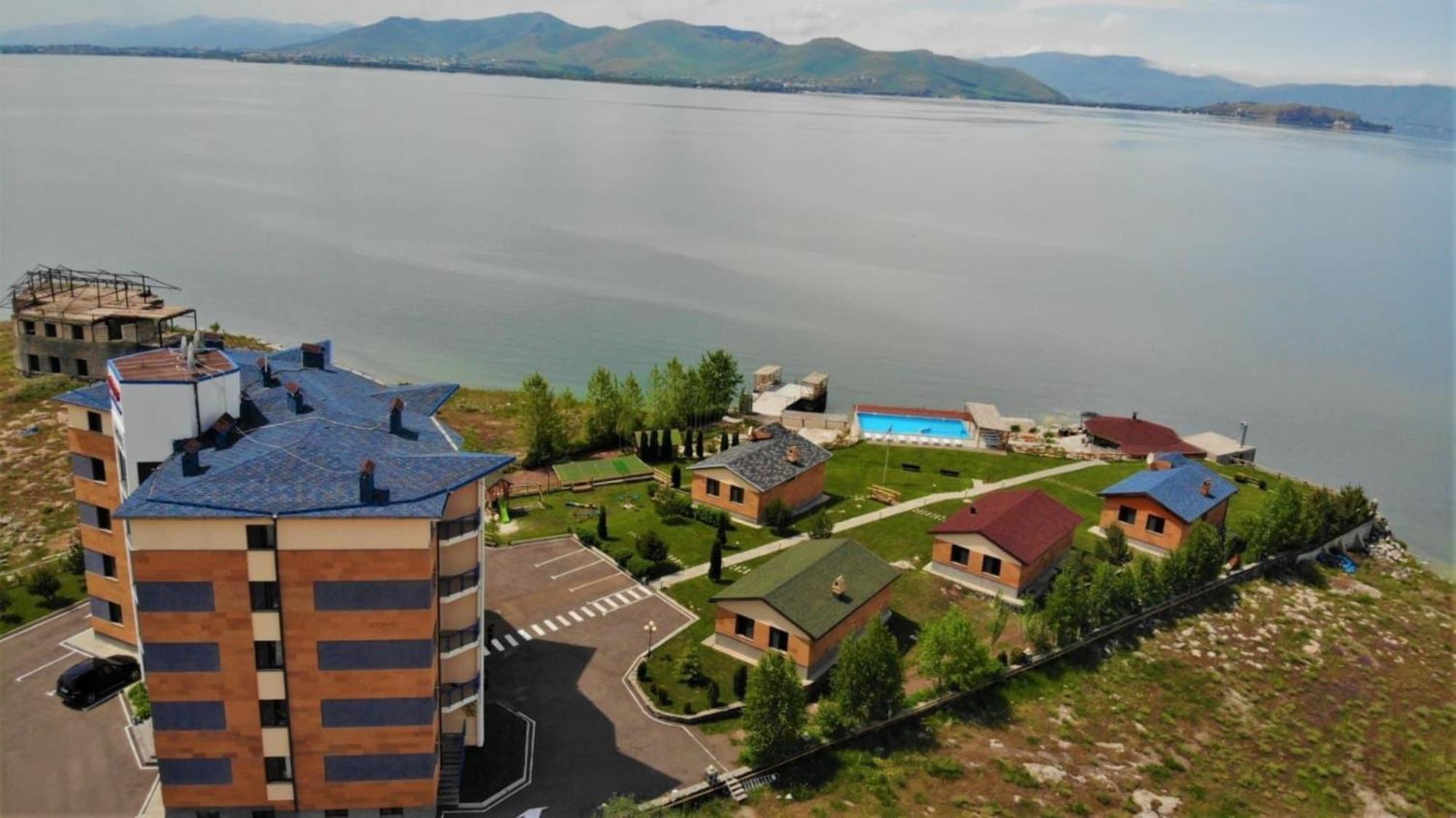 Апарт отель Tsovasar Family Rest Complex Tsovazard Экстерьер фото